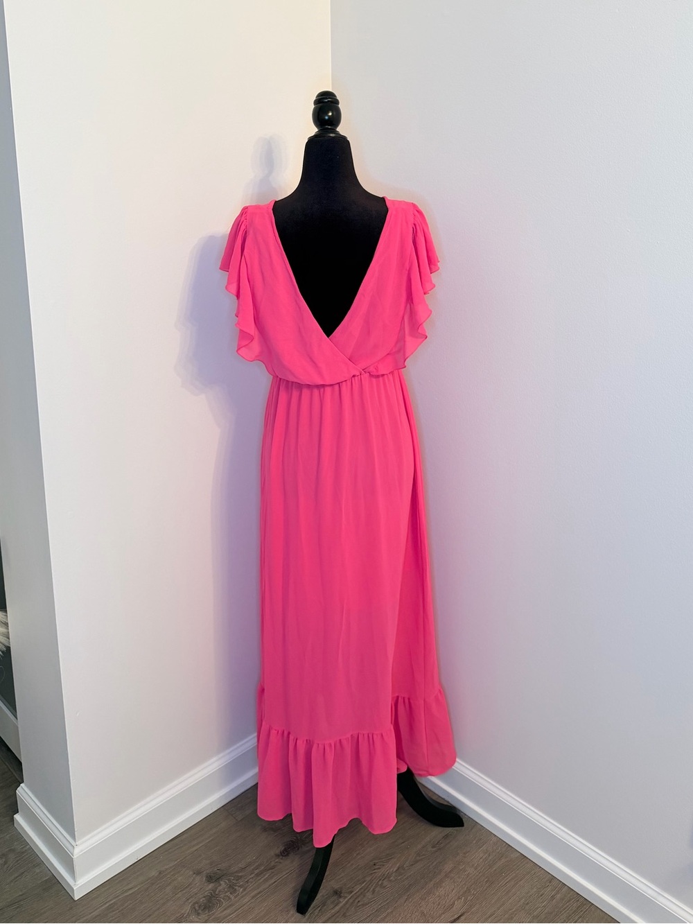 Pink Ruffle-Sleeve Maxi Dress - Picture 4 of 5